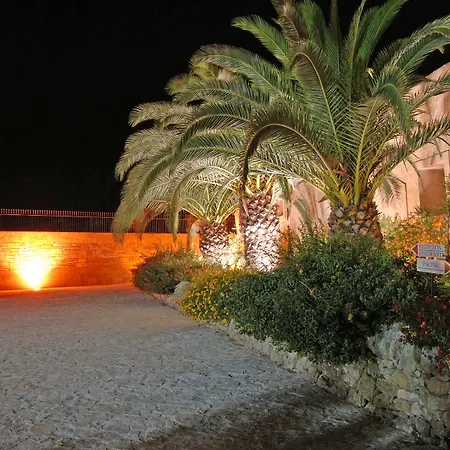 Il Podere Hotel 4*