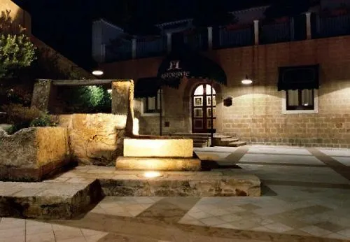 Ξενοδοχείο Il Podere 4*